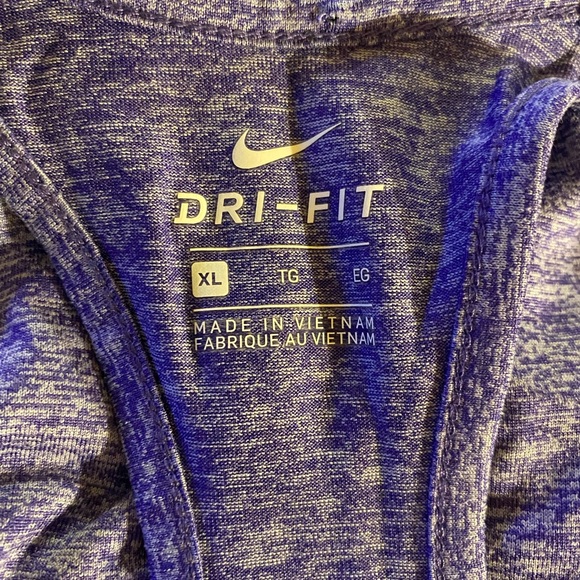 Ladies purple Nike racer back tank - Picture 3 of 10
